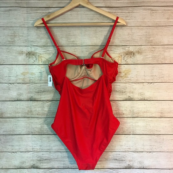 NWT Old Navy Wrap-Front Swimsuit Size M - Picture 3 of 6